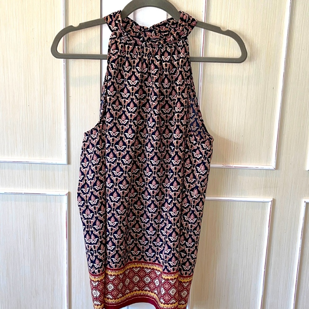 The Limited Sleeveless top size L